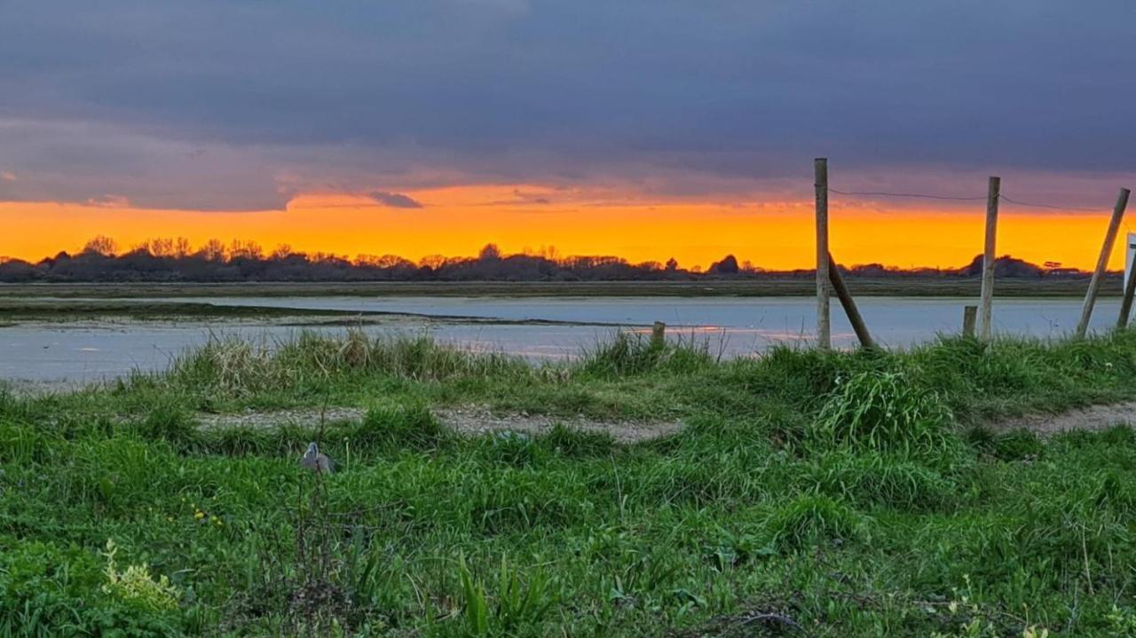 Harbour Escape - Church Farm Pagham Bagian luar foto